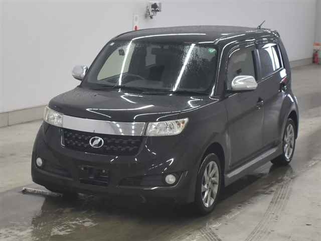 TOYOTA BB