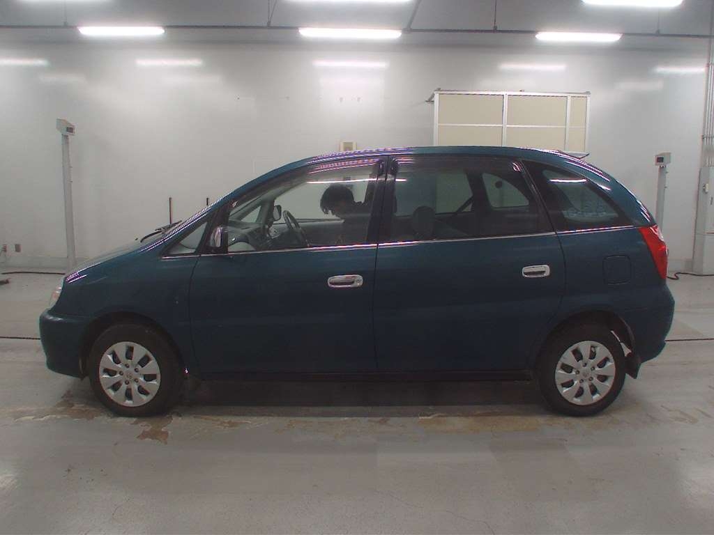 TOYOTA NADIA
