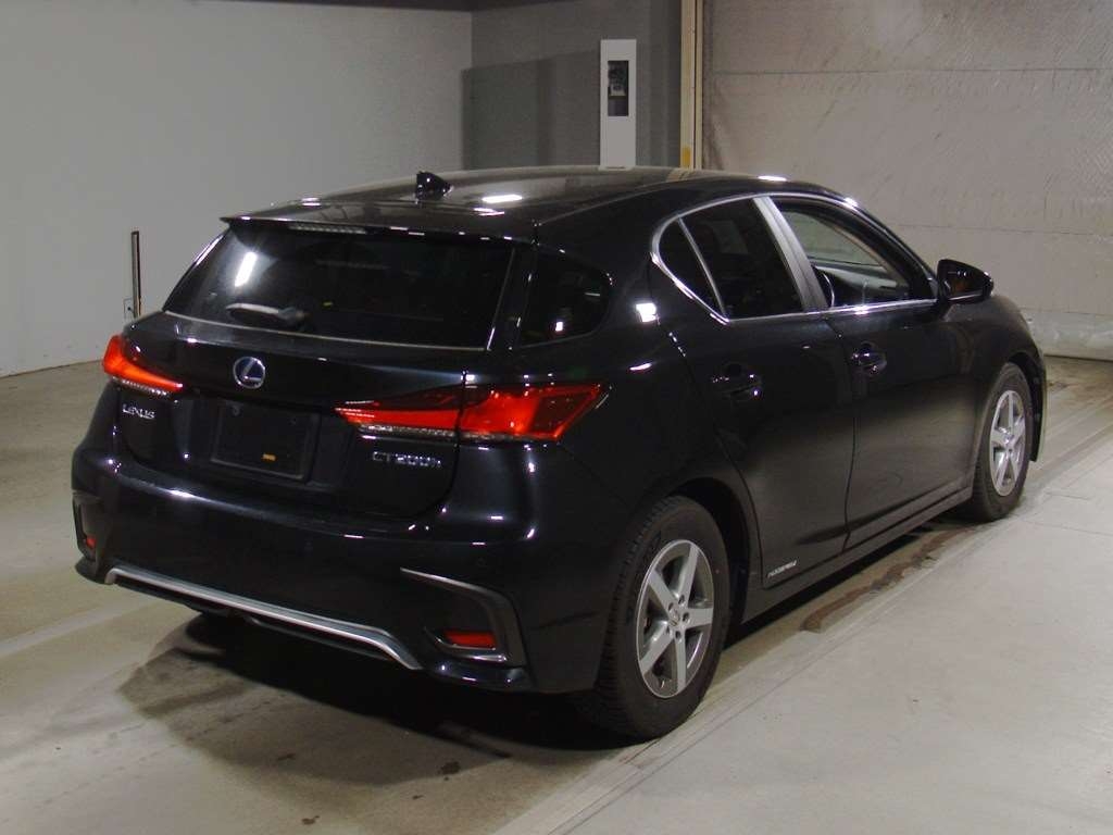 LEXUS CT200H