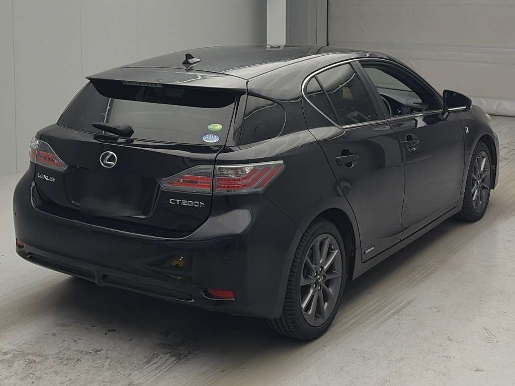 LEXUS CT200H