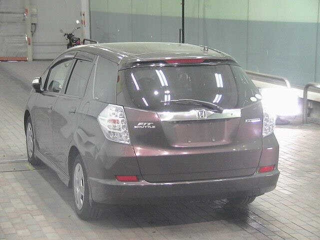 HONDA FIT SHUTTLE