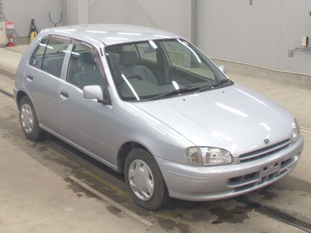 TOYOTA STARLET