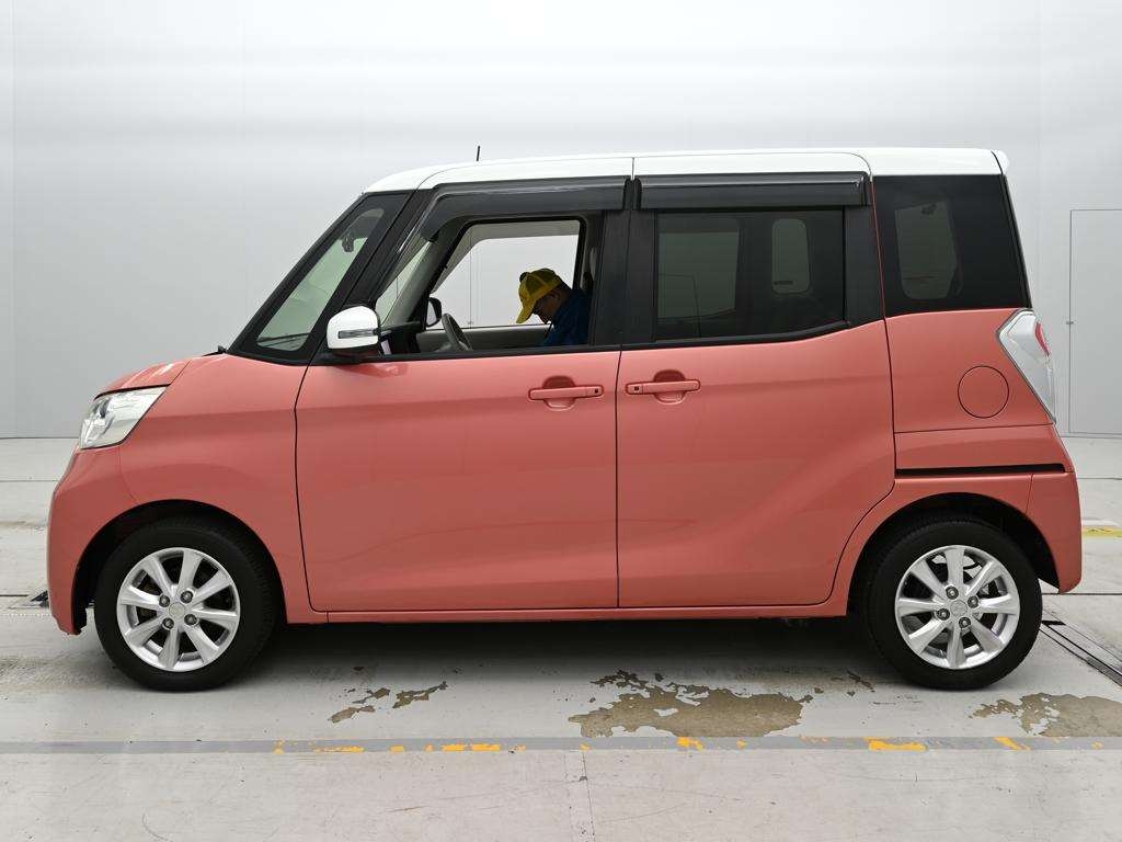 MITSUBISHI EK SPACE
