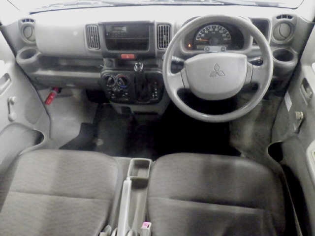 MITSUBISHI MINICAB