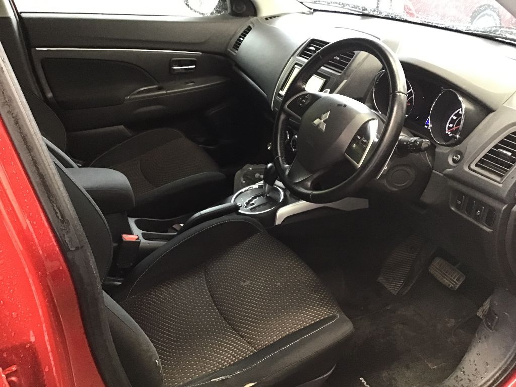 MITSUBISHI RVR