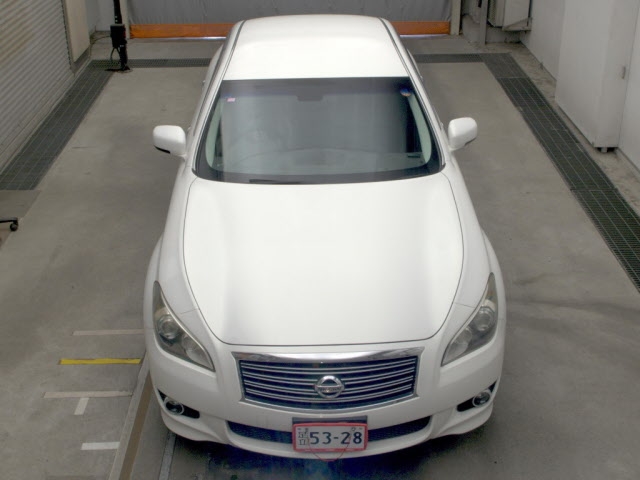 NISSAN FUGA