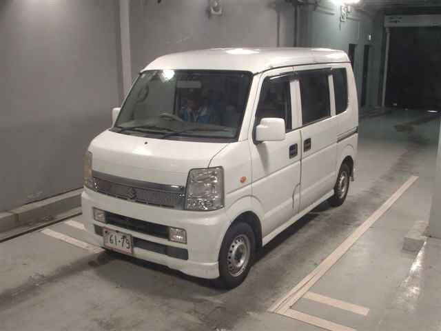 NISSAN NV100 CLIPPER
