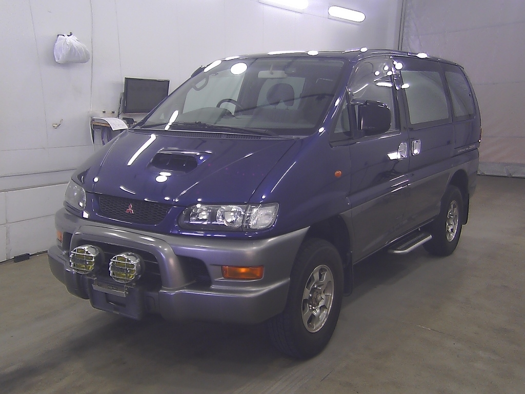MITSUBISHI DELICA