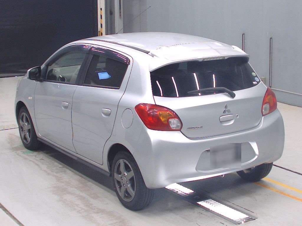 MITSUBISHI MIRAGE