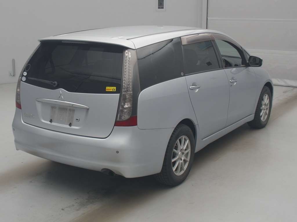 MITSUBISHI GRANDIS
