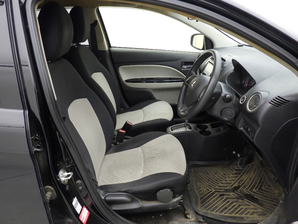 MITSUBISHI MIRAGE