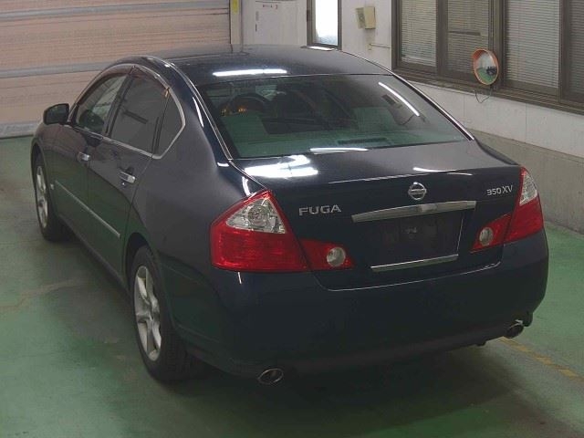 NISSAN FUGA