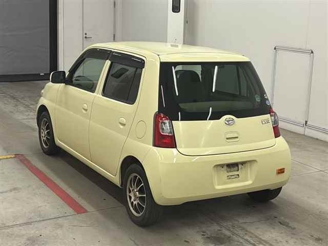 DAIHATSU ESSE