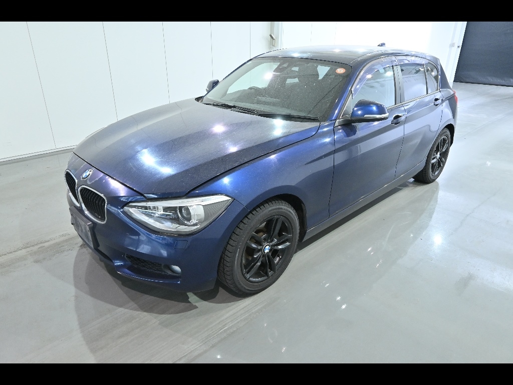 BMW 1-SERIES