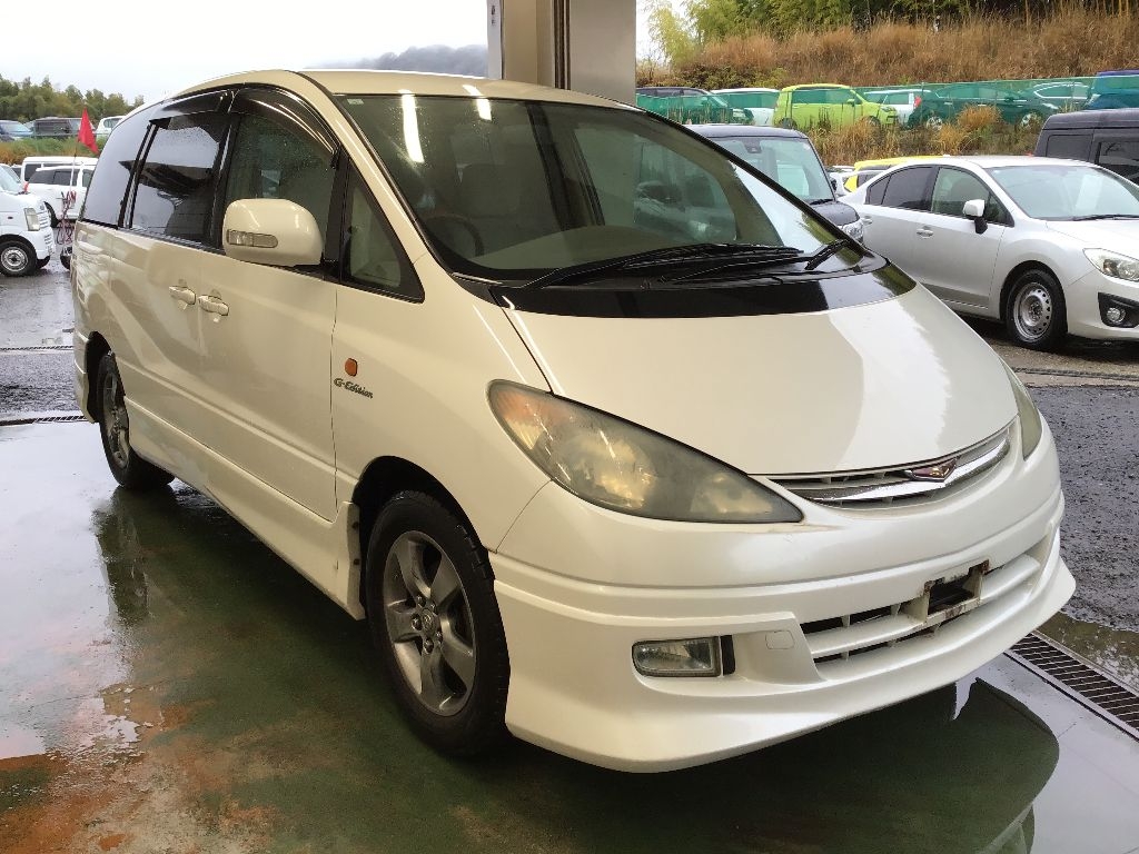 TOYOTA ESTIMA