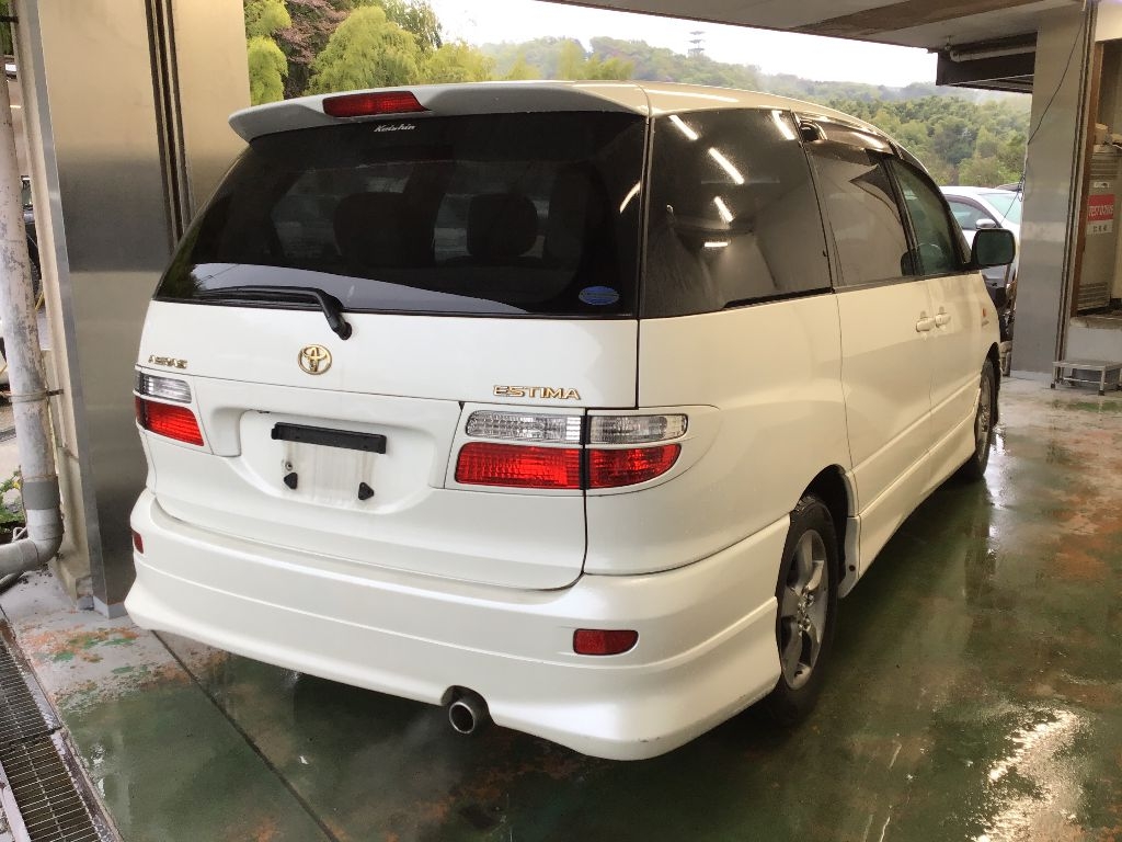 TOYOTA ESTIMA