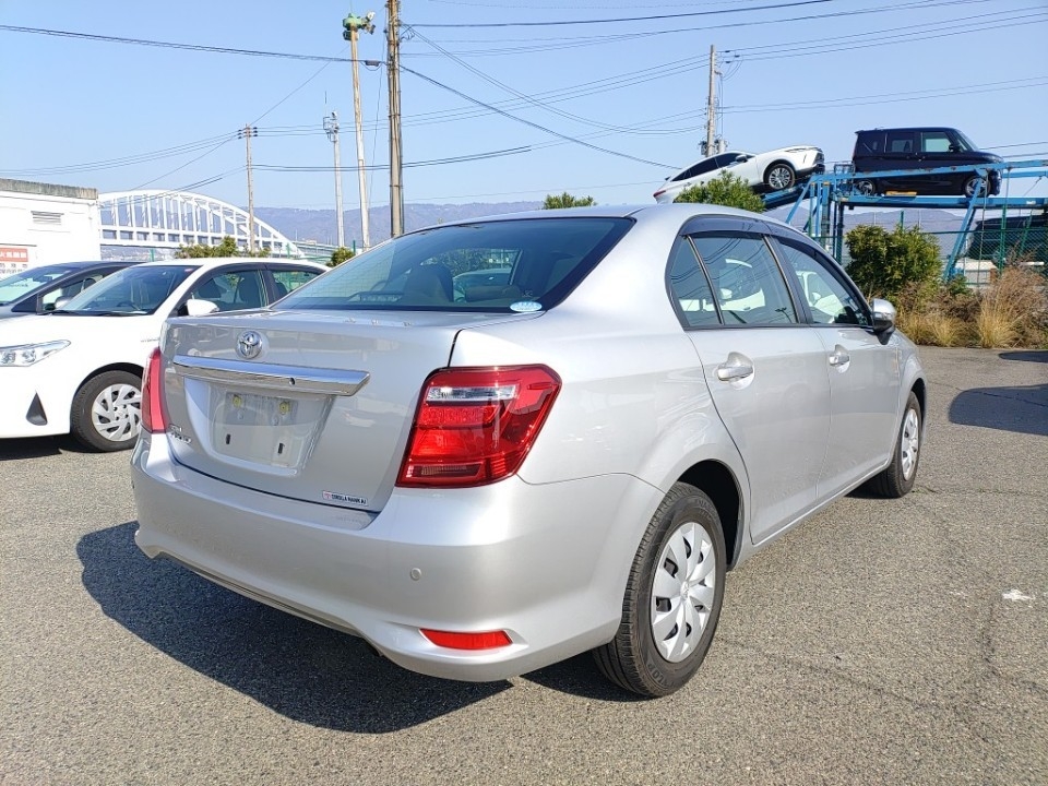 TOYOTA COROLLA AXIO