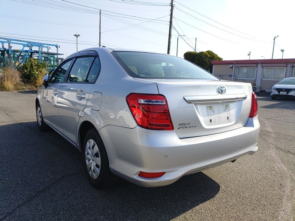 TOYOTA COROLLA AXIO