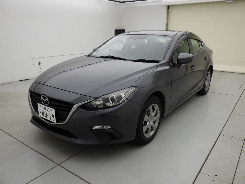 MAZDA AXELA