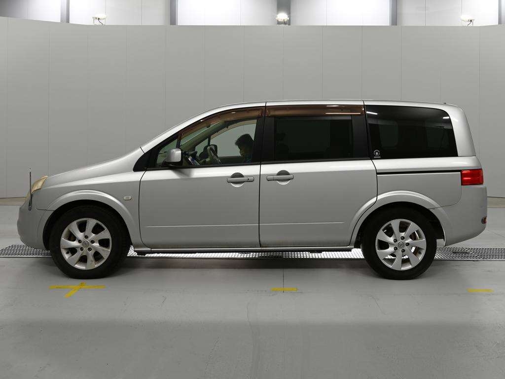 NISSAN LAFESTA