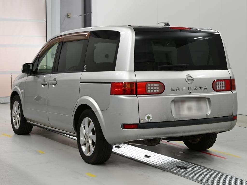 NISSAN LAFESTA