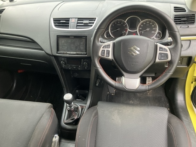 SUZUKI SWIFT