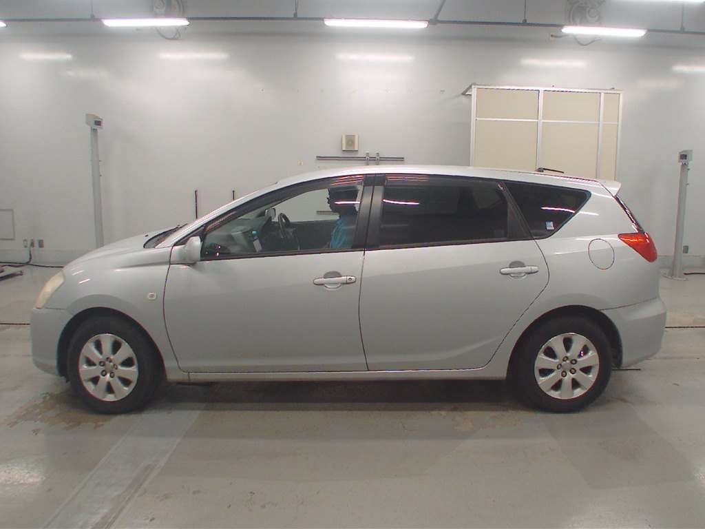 TOYOTA CALDINA