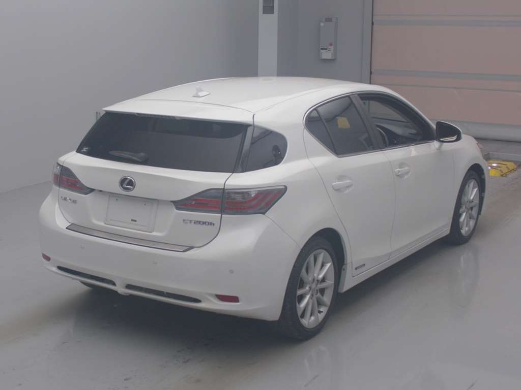 LEXUS CT200H