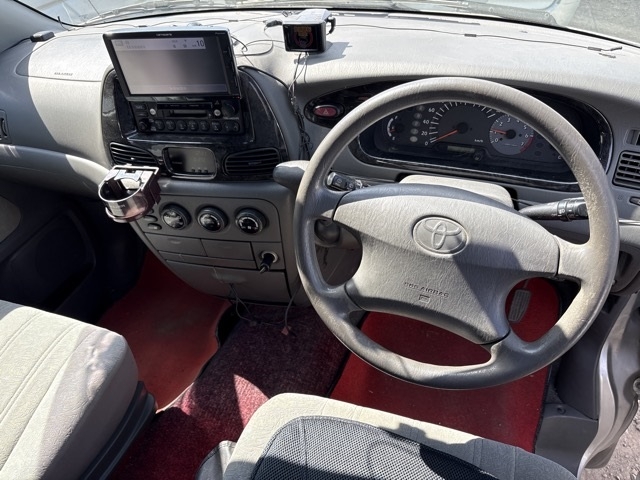 TOYOTA TOWN ACE NOAH