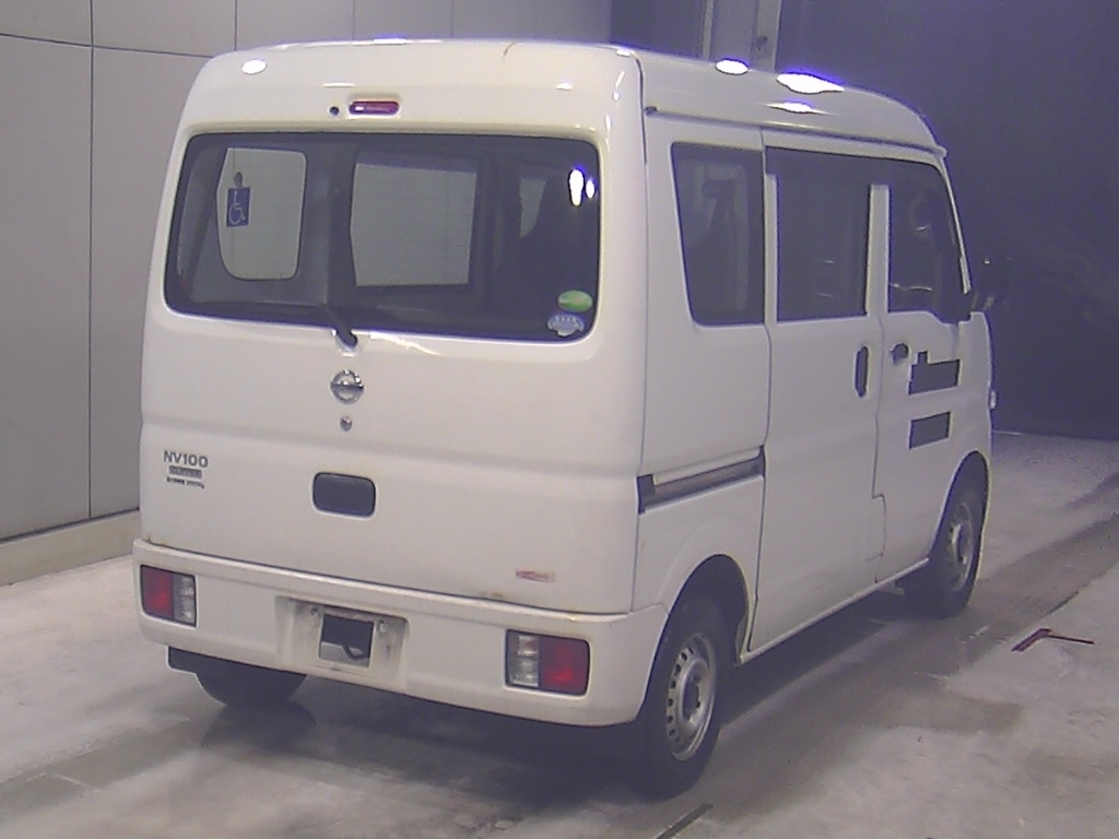 NISSAN NV100 CLIPPER