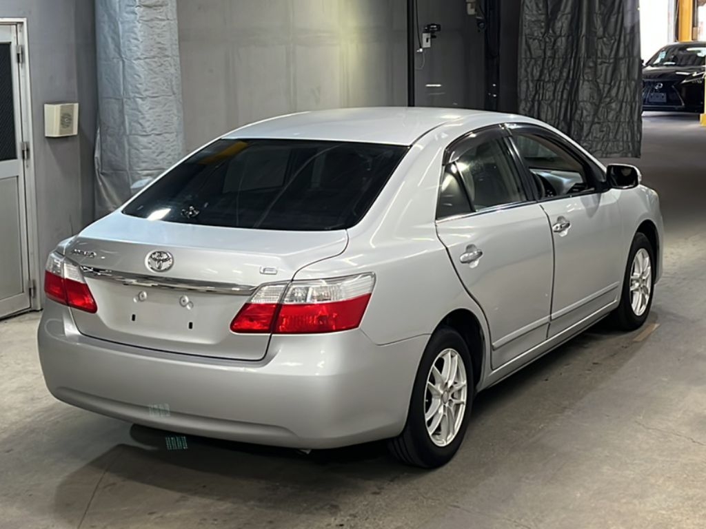 TOYOTA PREMIO
