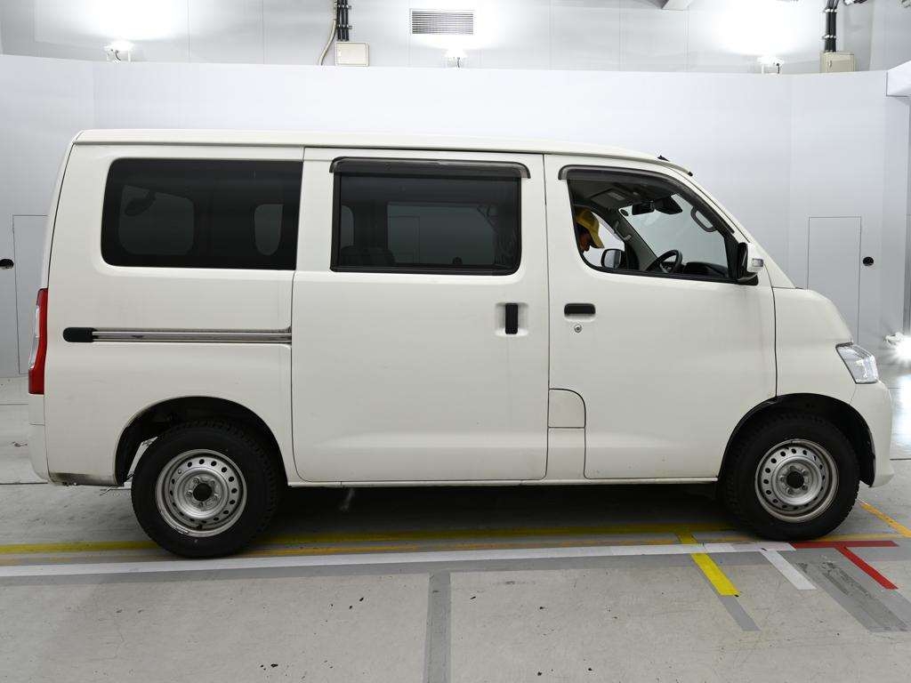 TOYOTA TOWN ACE