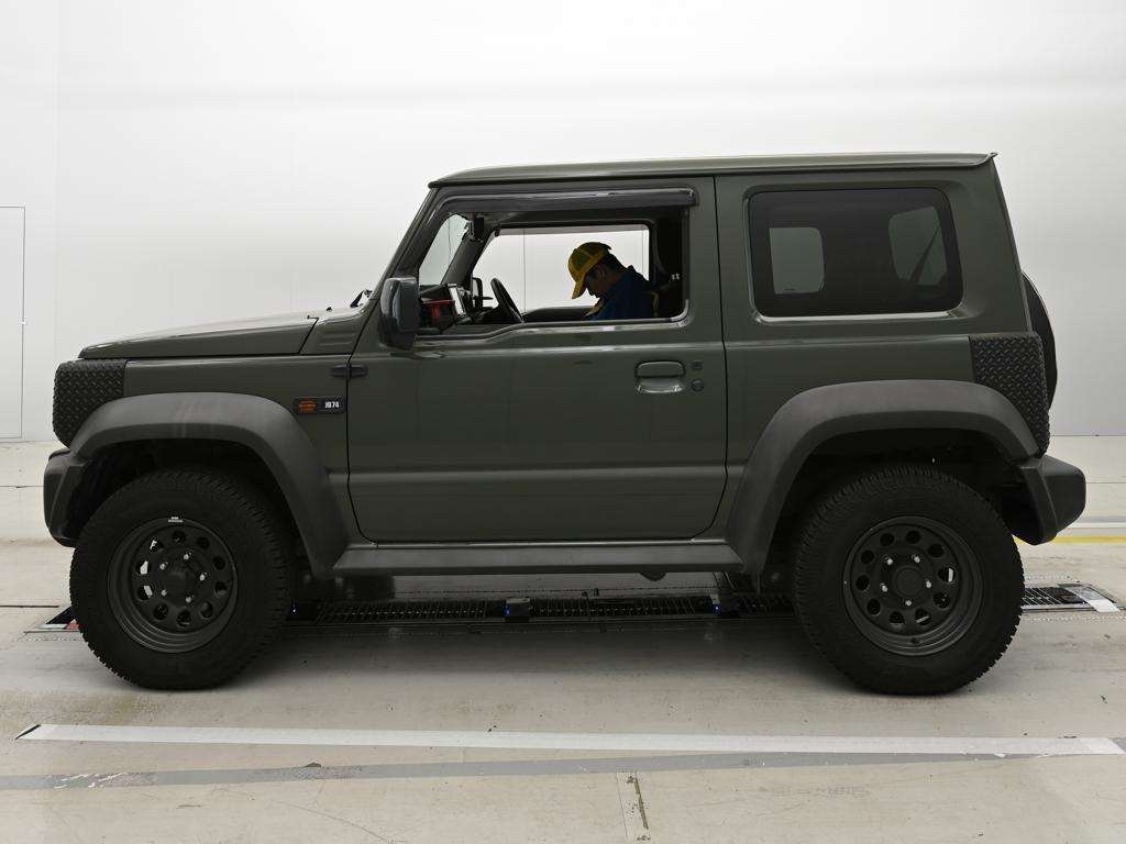 SUZUKI JIMNY SIERRA
