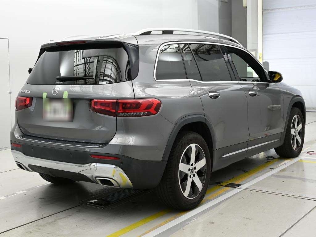 MERCEDES-BENZ GLB-CLASS