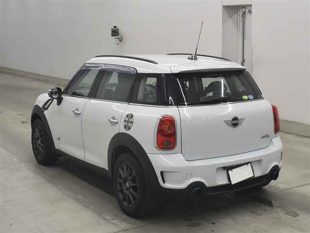 MINI CROSSOVER