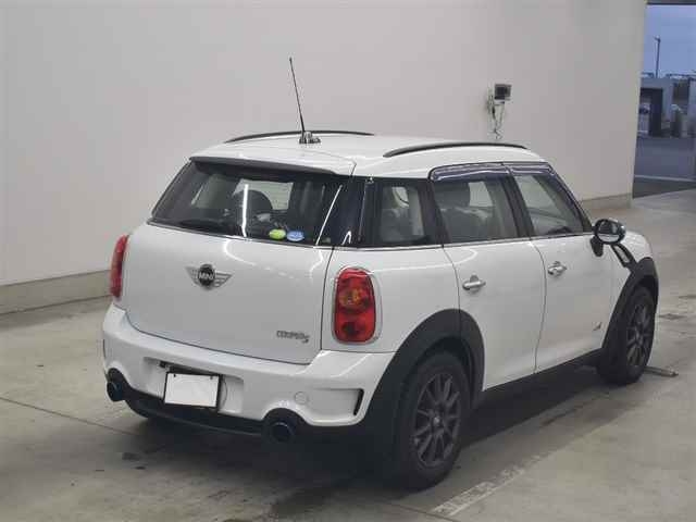 MINI CROSSOVER