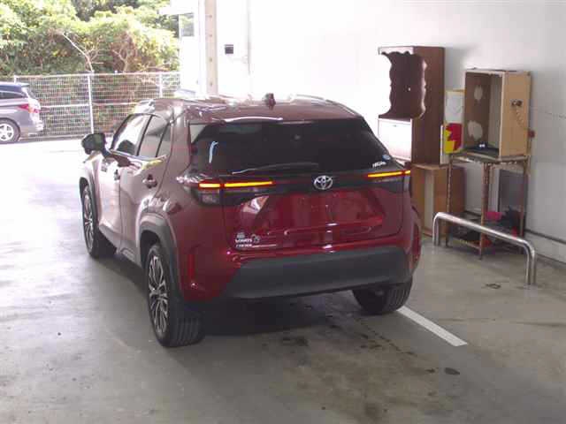 TOYOTA YARIS CROSS