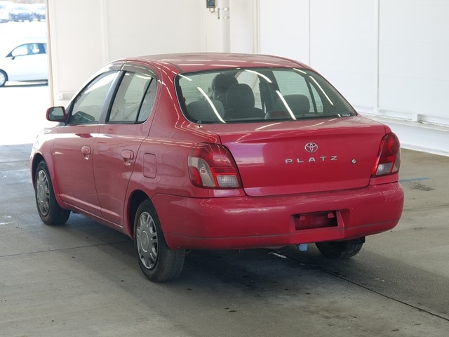 TOYOTA PLATZ
