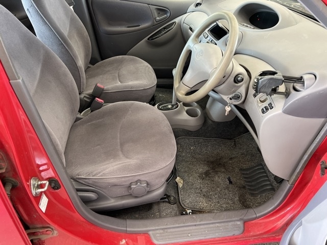 TOYOTA PLATZ