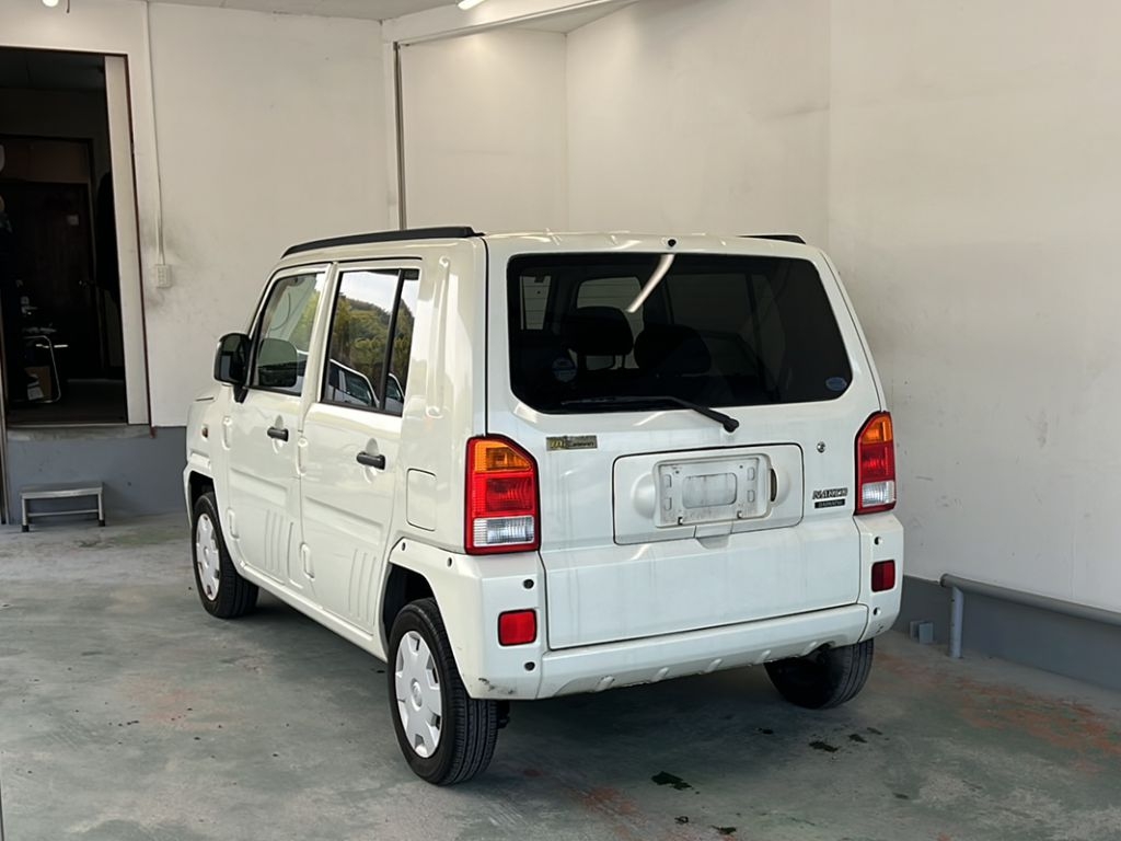 DAIHATSU NAKED