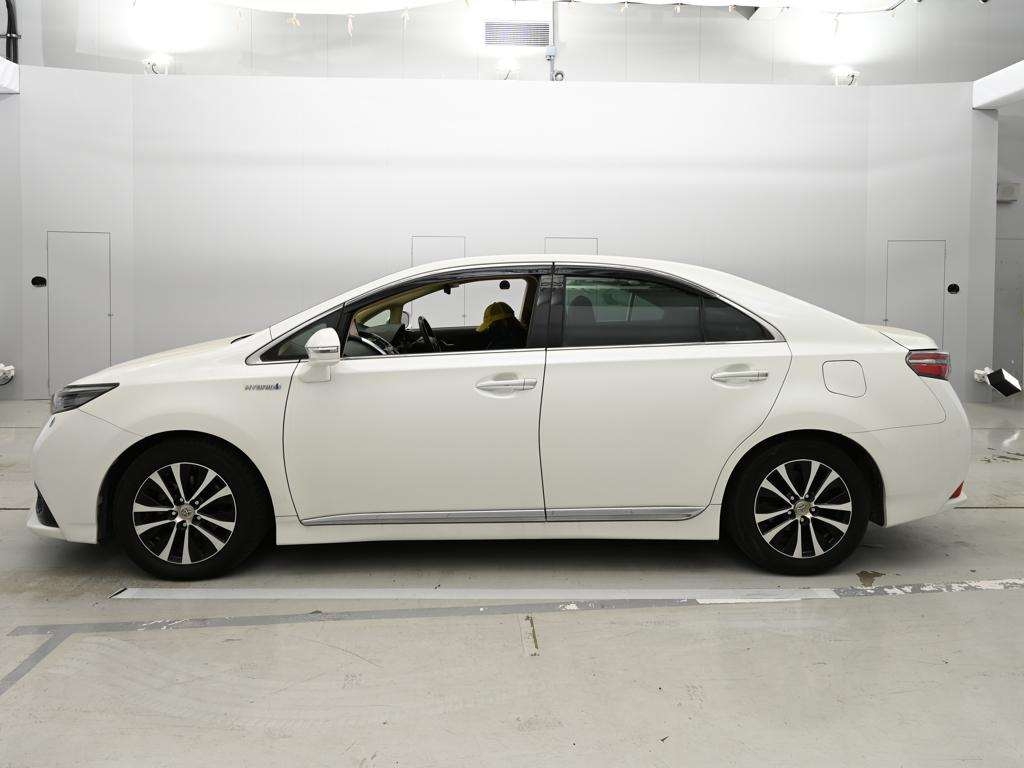 TOYOTA SAI