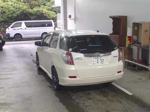 HONDA FIT SHUTTLE