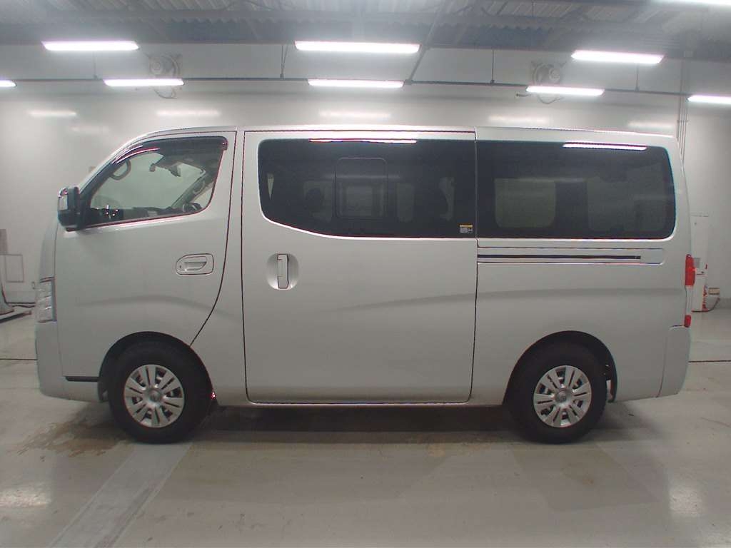 NISSAN CARAVAN