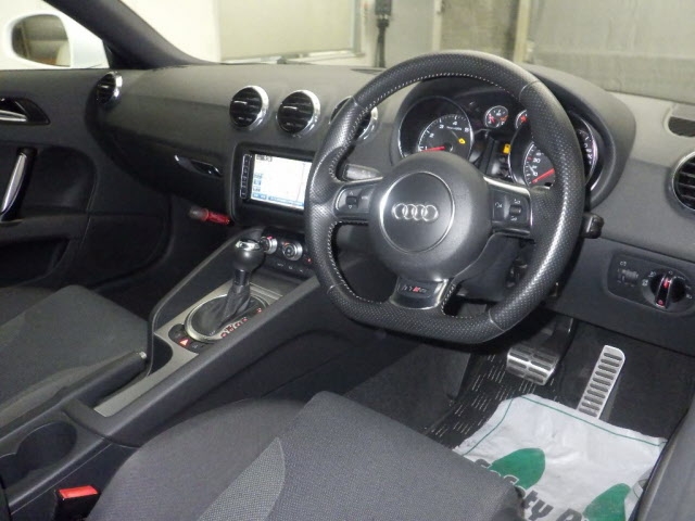 AUDI TT