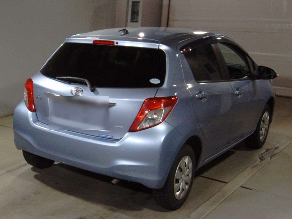 TOYOTA VITZ