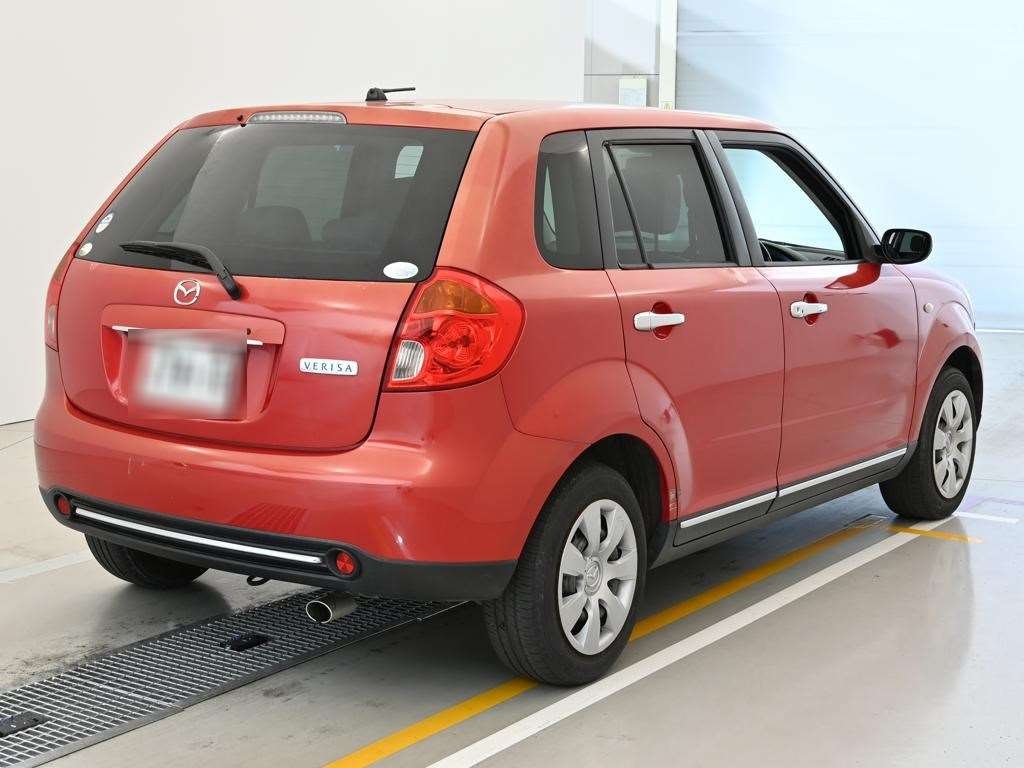 MAZDA VERISA