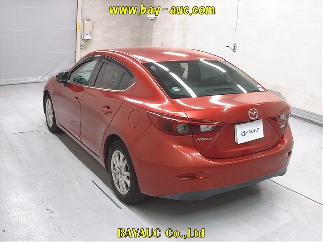 MAZDA AXELA