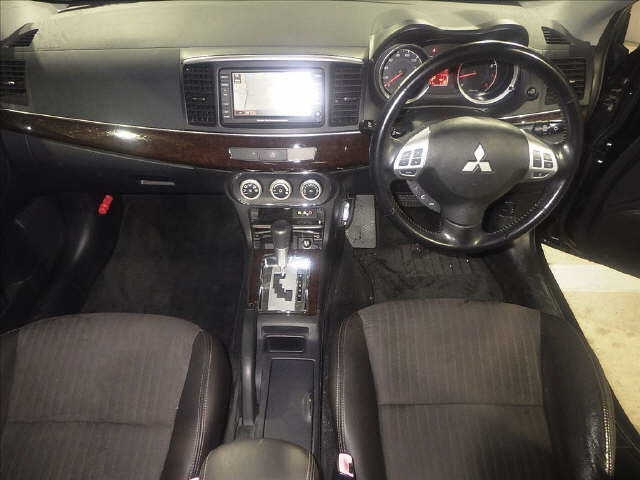 MITSUBISHI GALANT FORTIS