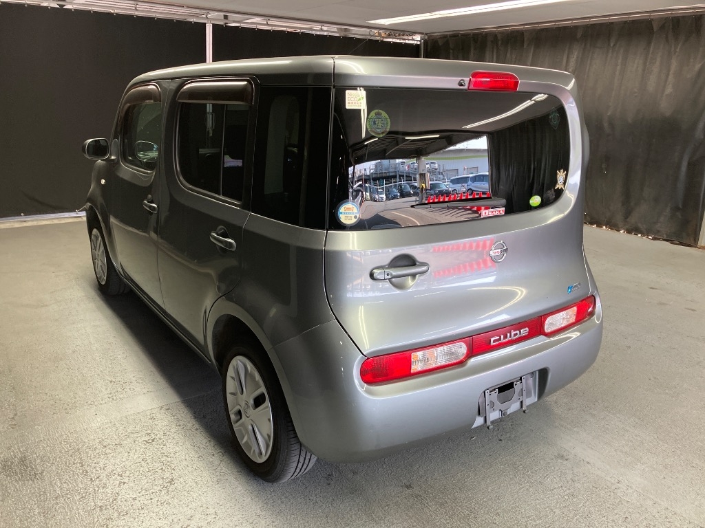 NISSAN CUBE