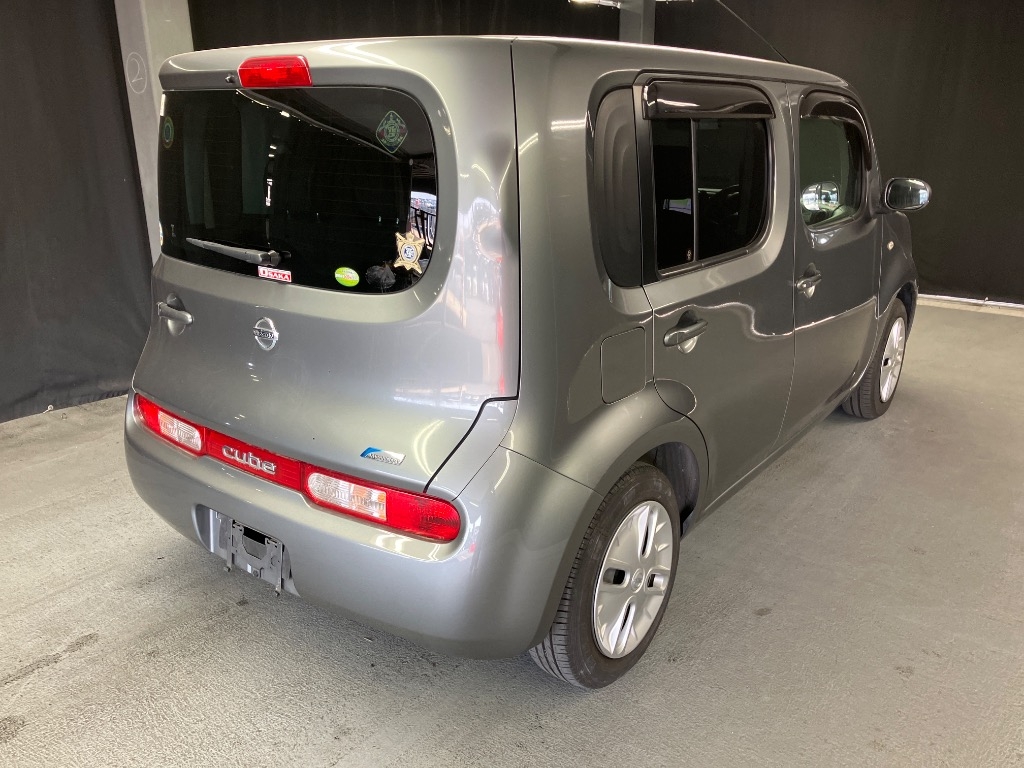 NISSAN CUBE